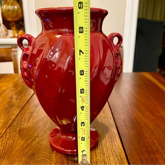 Vintage Haeger Pottery Urn Style Vase. Cranberry Glaze - Picture 12 of 14